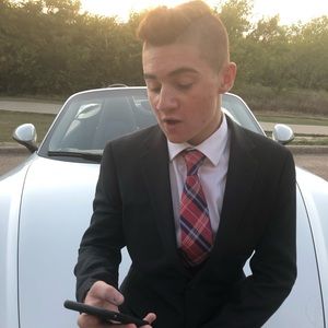 Meet your Posher, Noah